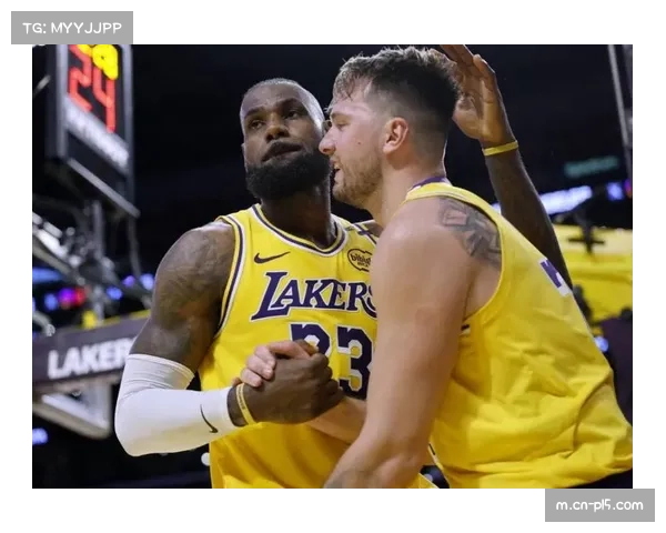 卢卡·东契奇狂砍51分率湖人屠牛 紫金军团豪取四连胜升至西部第三